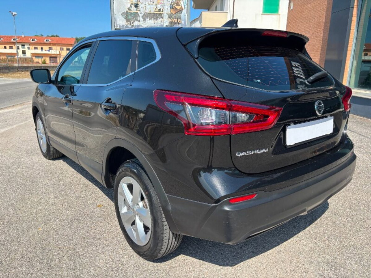 Nissan Qashqai 1.5 dCi 115 CV DCT Business (7)