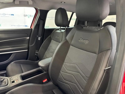 Jeep Avenger 1.2 turbo Summit fwd 100cv (10)