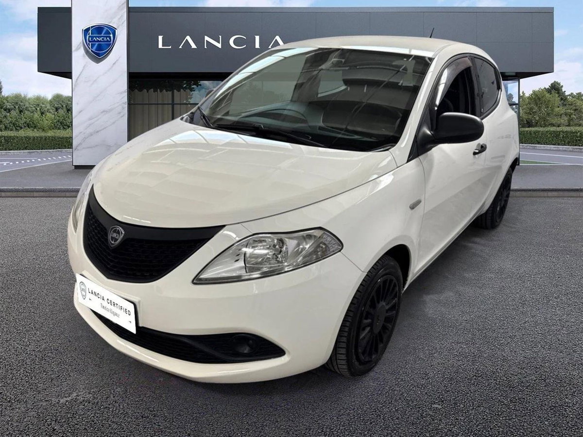 Lancia Ypsilon 1.2 69 CV 5 porte GPL Ecochic Elefantino Blu (2)
