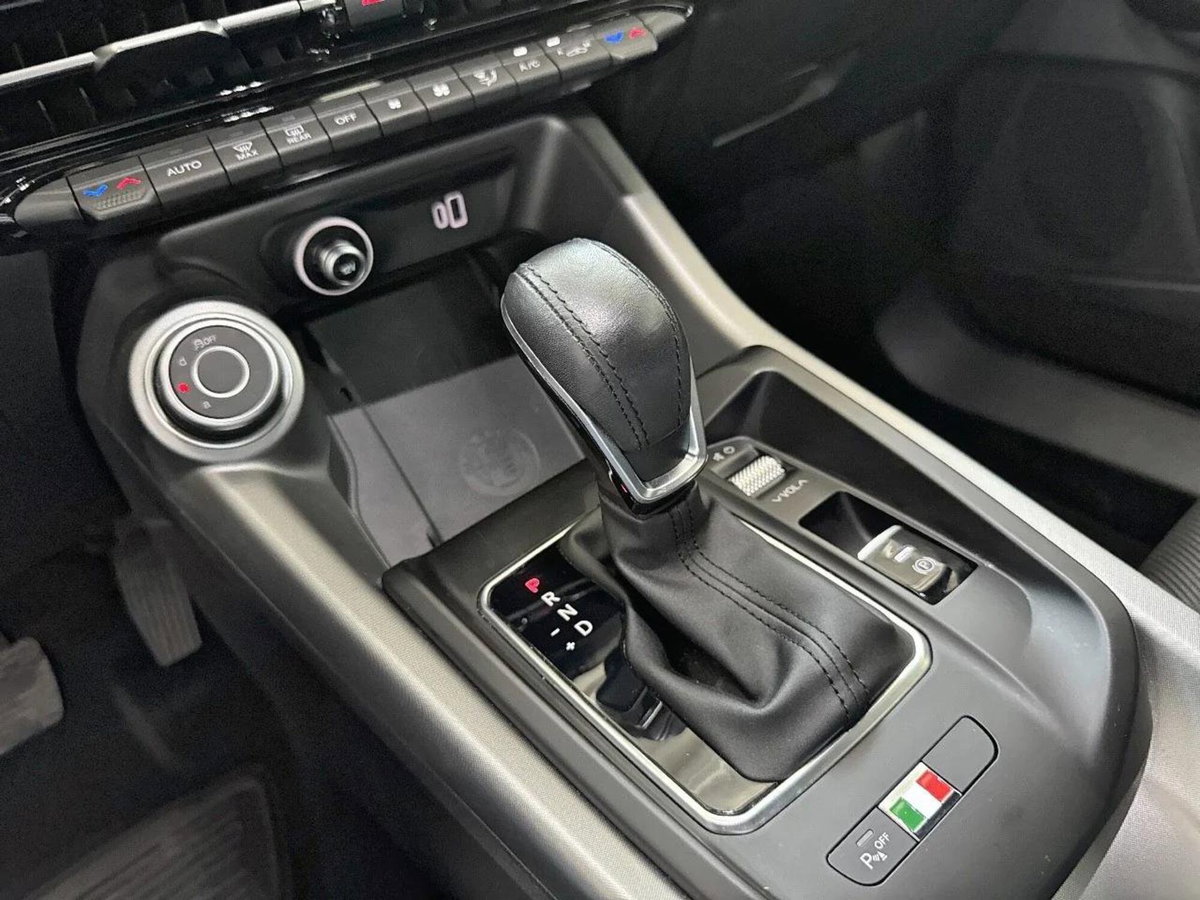 Alfa Romeo Tonale 1.5 hybrid Sprint 130cv tct7 (8)