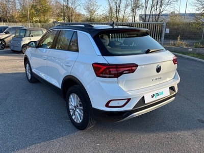 Volkswagen T-Roc 1.0 TSI Life (3)