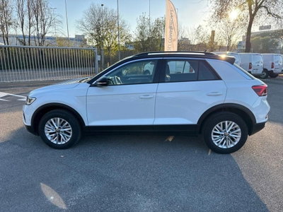 Volkswagen T-Roc 1.0 TSI Life (6)
