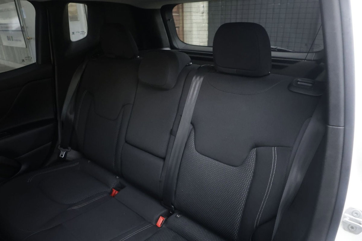 Jeep Renegade 1.6 Mjt 120 CV Limited (3)
