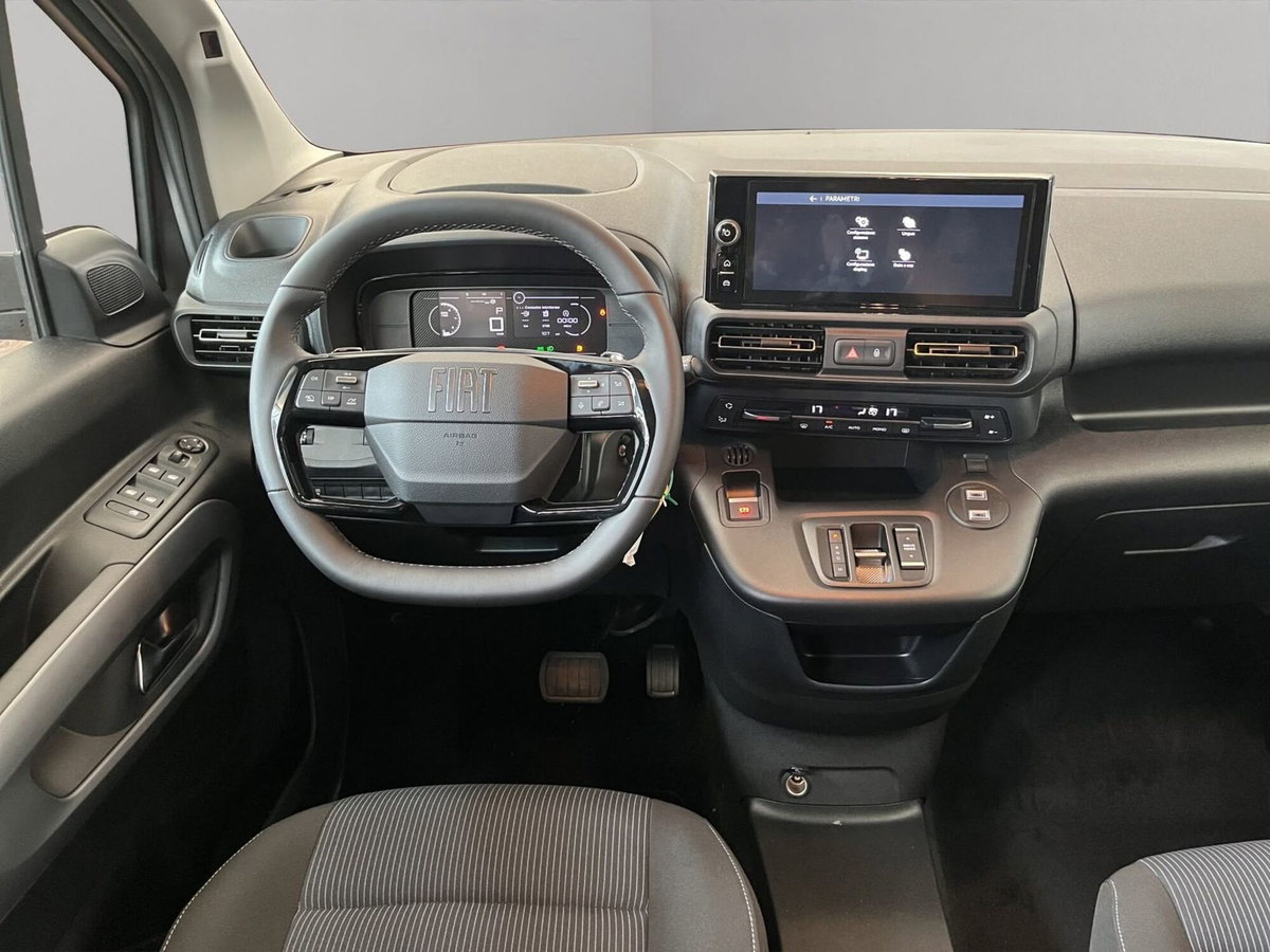 Fiat Doblò combi N1 1.5 bluehdi 130cv AT8 (16)