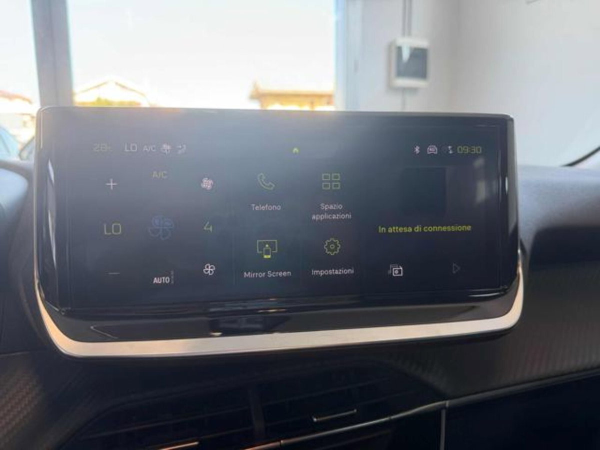 Peugeot 208 50 kWh Allure (16)