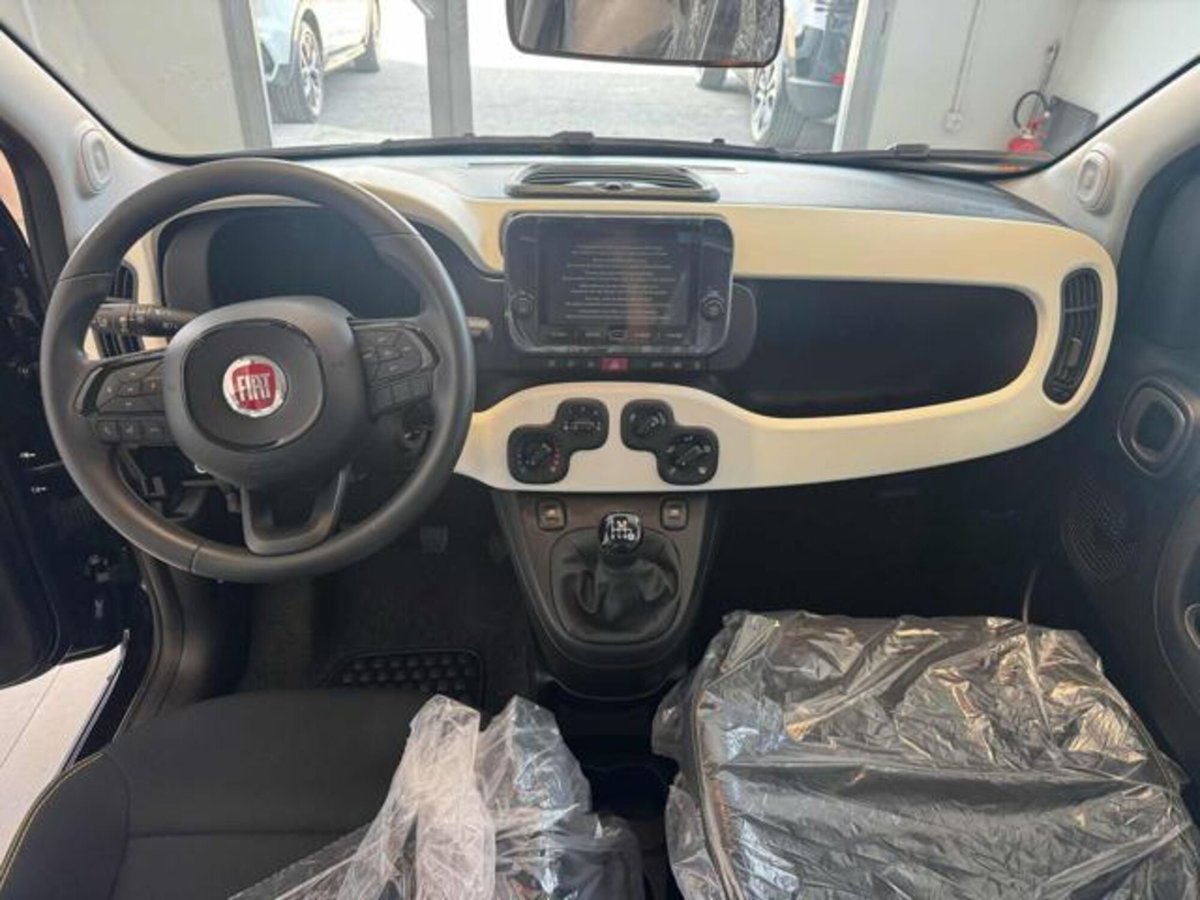 Fiat Panda Cross 1.0 firefly hybrid Cross s&s 70cv 5p.ti (9)
