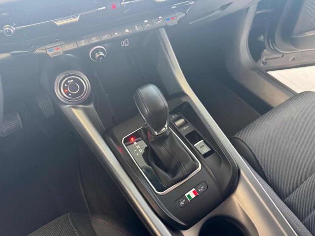 Alfa Romeo Tonale 1.6 Sprint 130cv tct6 (17)