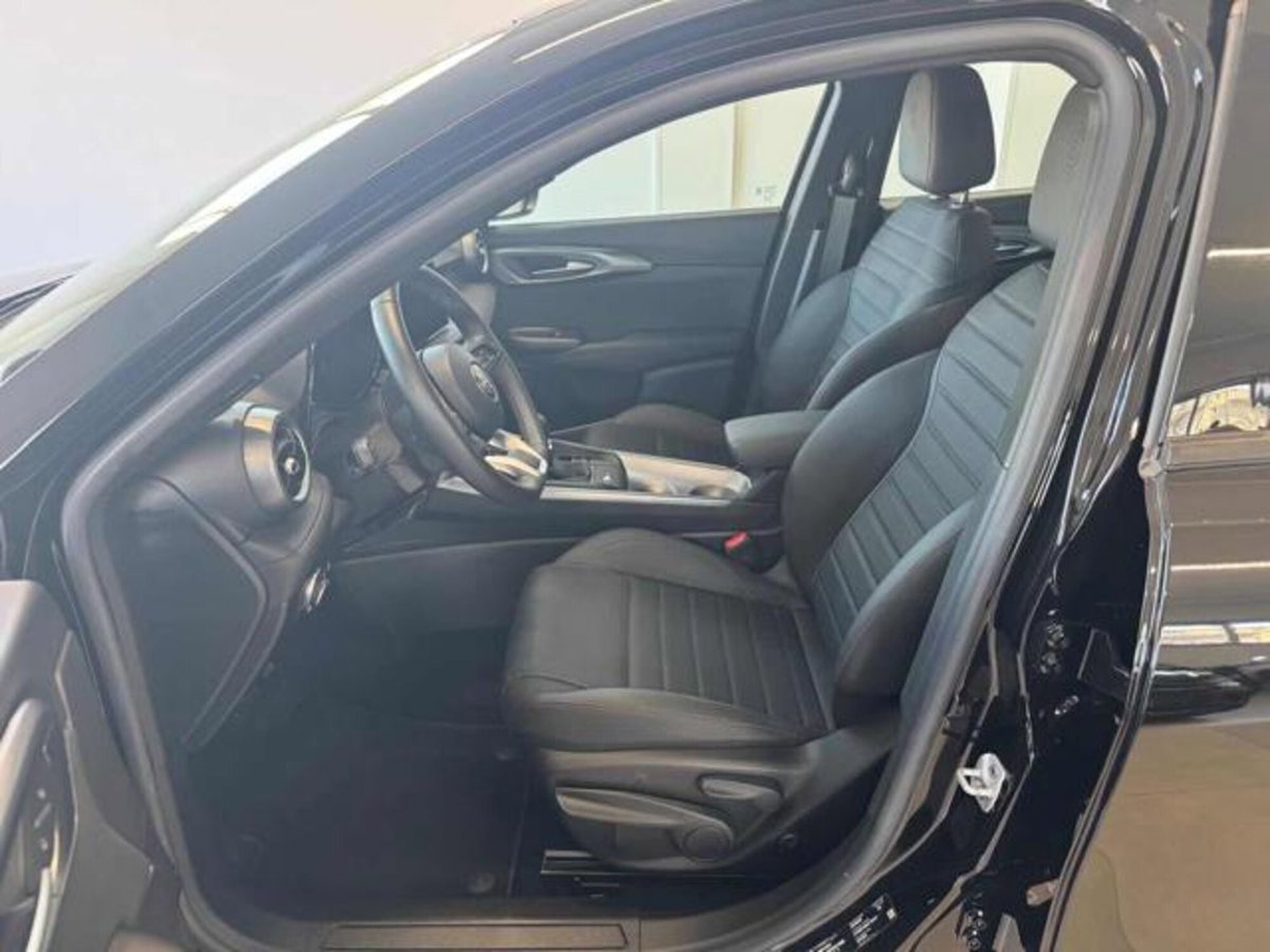 Alfa Romeo Tonale 1.6 Sprint 130cv tct6 (9)