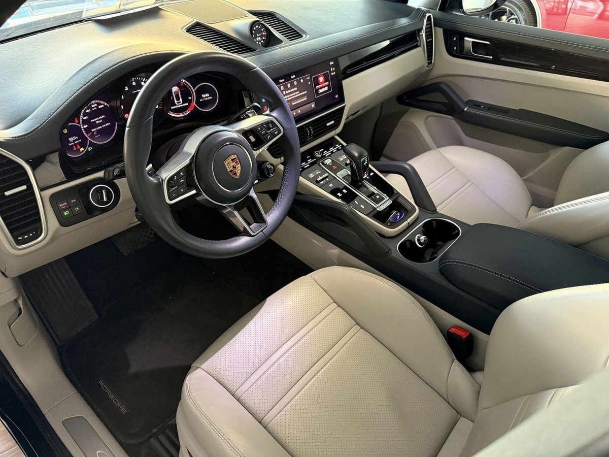 Porsche Cayenne Coupé 3.0 V6 (10)