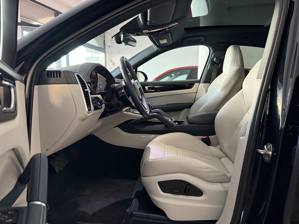Porsche Cayenne Coupé 3.0 V6 (9)