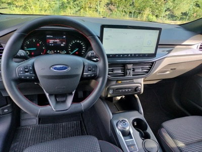 Ford Focus Station Wagon 1.5 ecoblue ST-Line X 115cv auto (16)