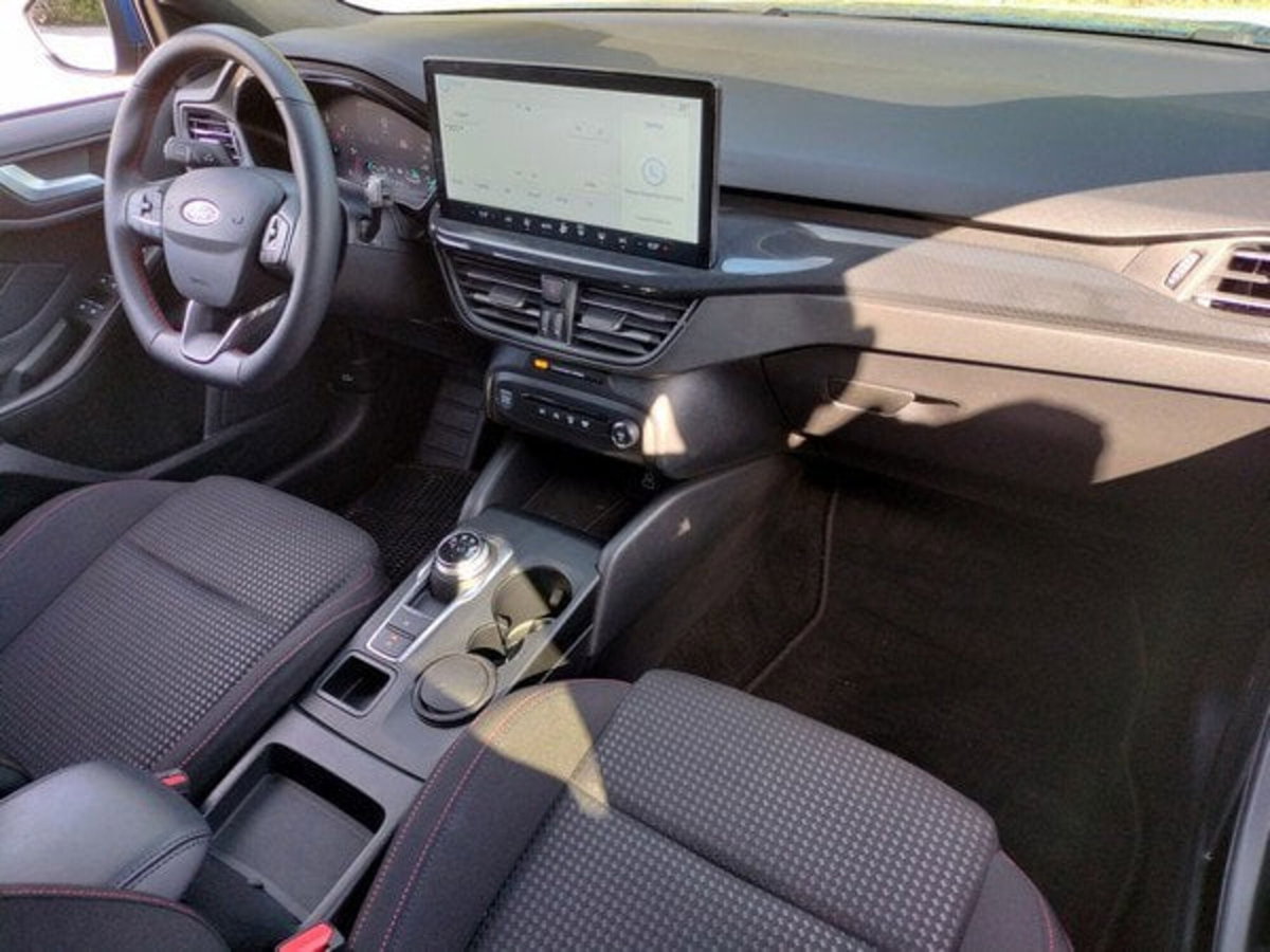 Ford Focus Station Wagon 1.5 ecoblue ST-Line X 115cv auto (20)