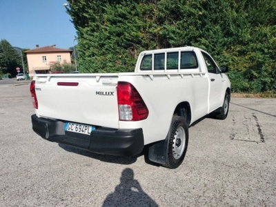 Toyota Hilux 2.D-4D 4WD 2 porte Extra Cab Comfort (6)