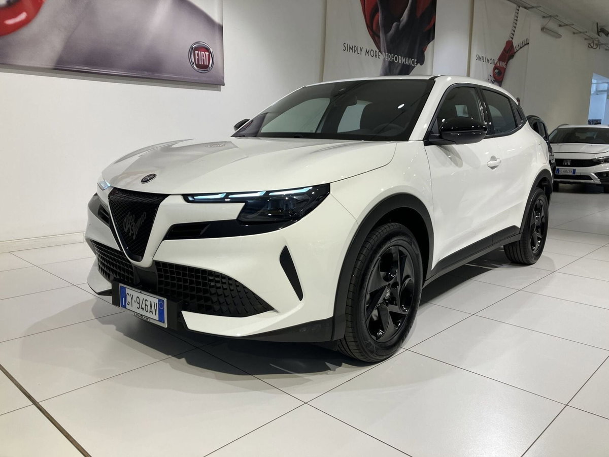 Alfa Romeo Junior 1.2 ibrida 145cv edct6