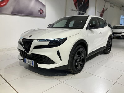 Alfa Romeo Junior 1.2 ibrida 145cv edct6 usata