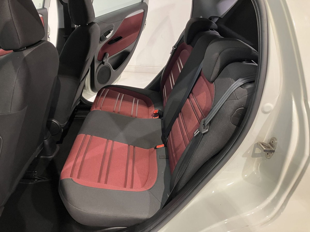 Fiat Punto Evo 1.3 MJT 95 DPF S&S 5p.Van Dynamic (11)