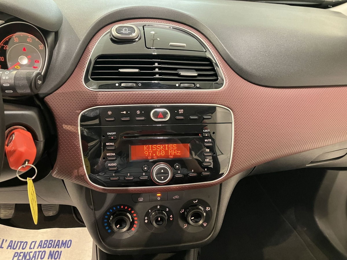 Fiat Punto Evo 1.3 MJT 95 DPF S&S 5p.Van Dynamic (17)