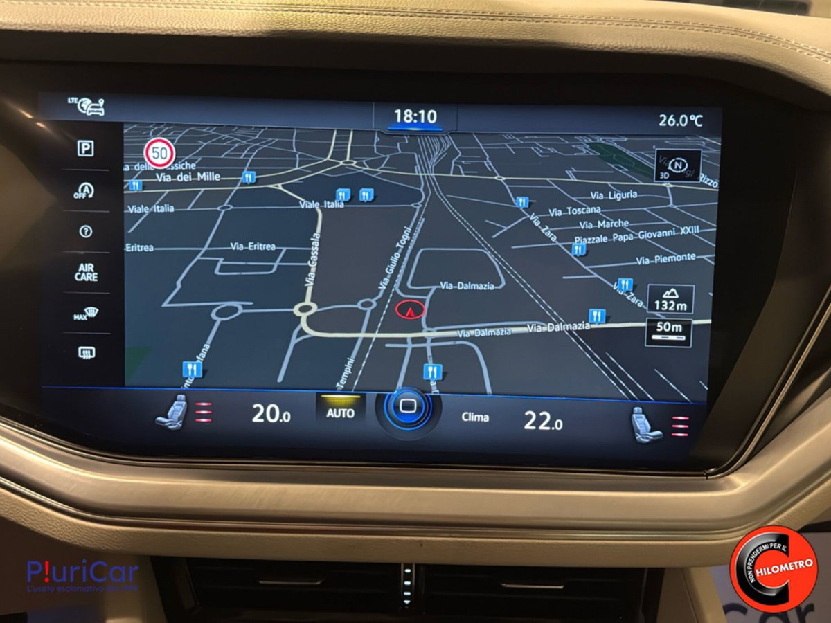 Volkswagen Touareg 3.0 V6 tdi scr Elegance 231cv auto (11)
