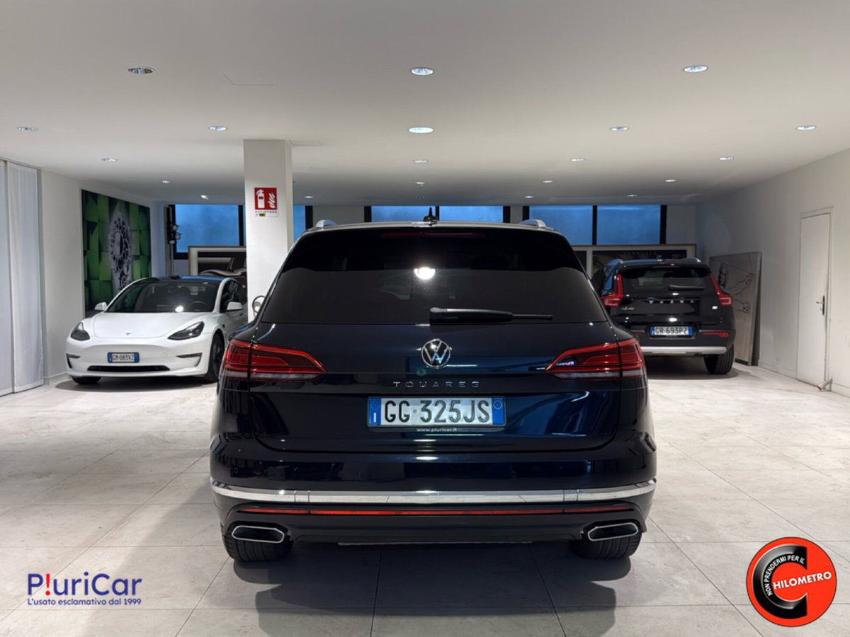 Volkswagen Touareg 3.0 V6 tdi scr Elegance 231cv auto (16)