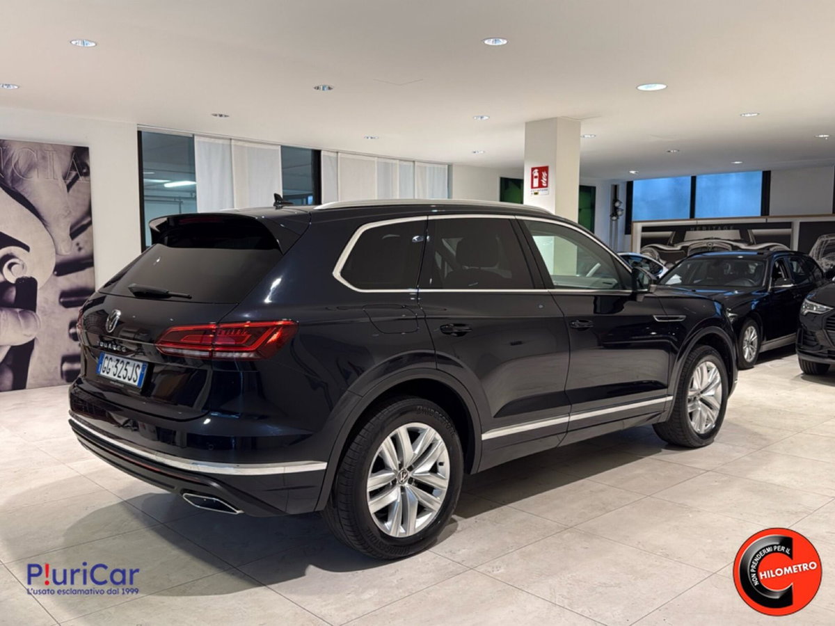 Volkswagen Touareg 3.0 V6 tdi scr Elegance 231cv auto (7)