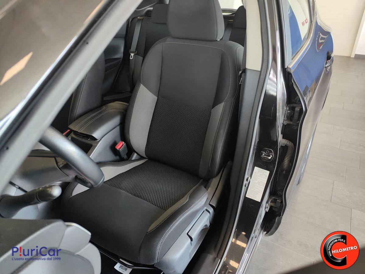 Nissan Qashqai 1.3 DIG-T 140 CV N-Connecta (4)