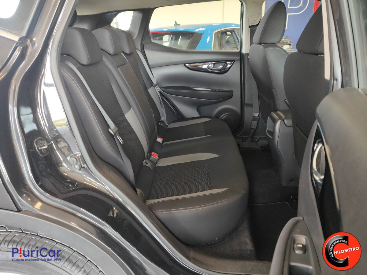 Nissan Qashqai 1.3 DIG-T 140 CV N-Connecta (6)