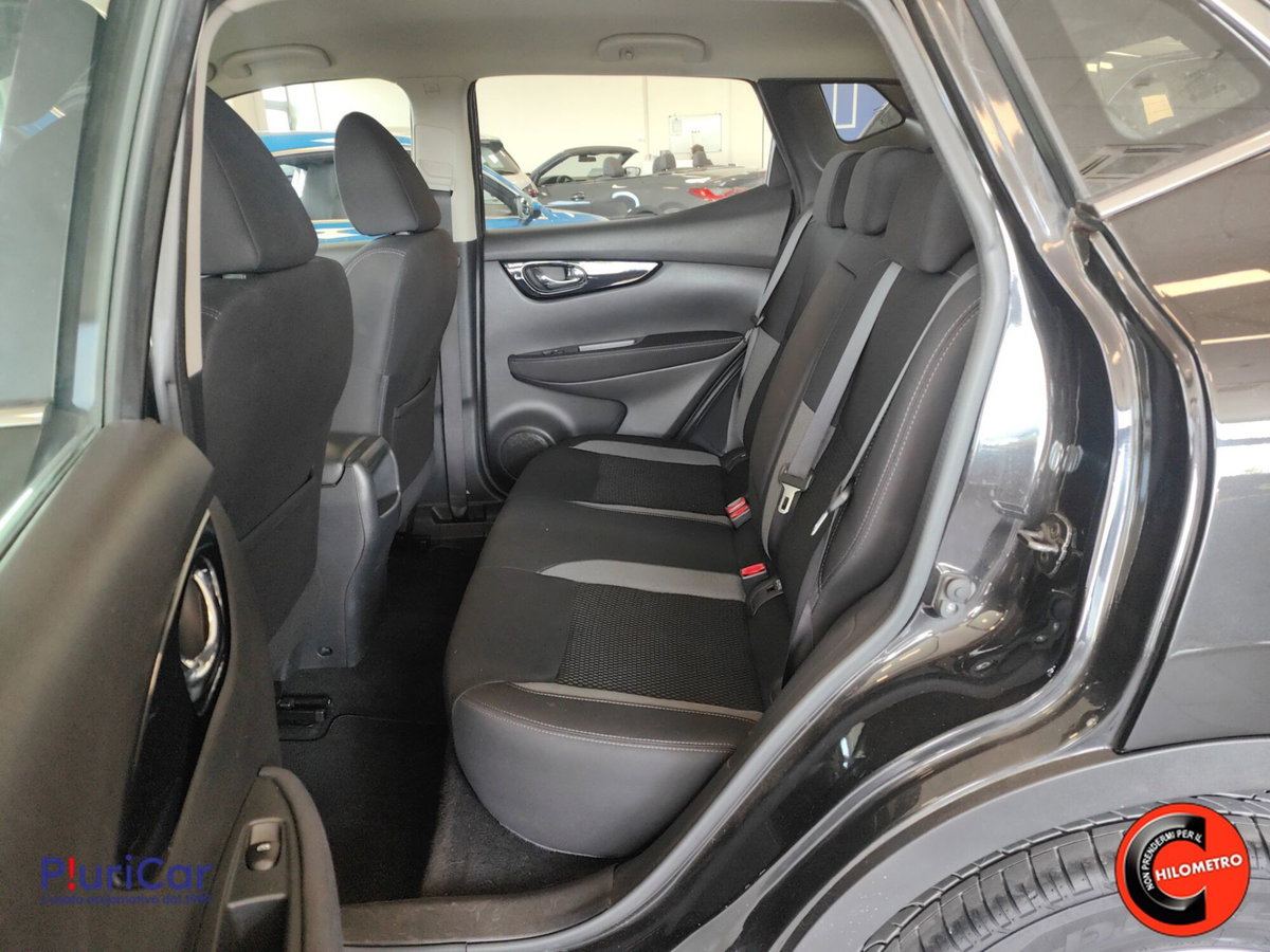 Nissan Qashqai 1.3 DIG-T 140 CV N-Connecta (7)