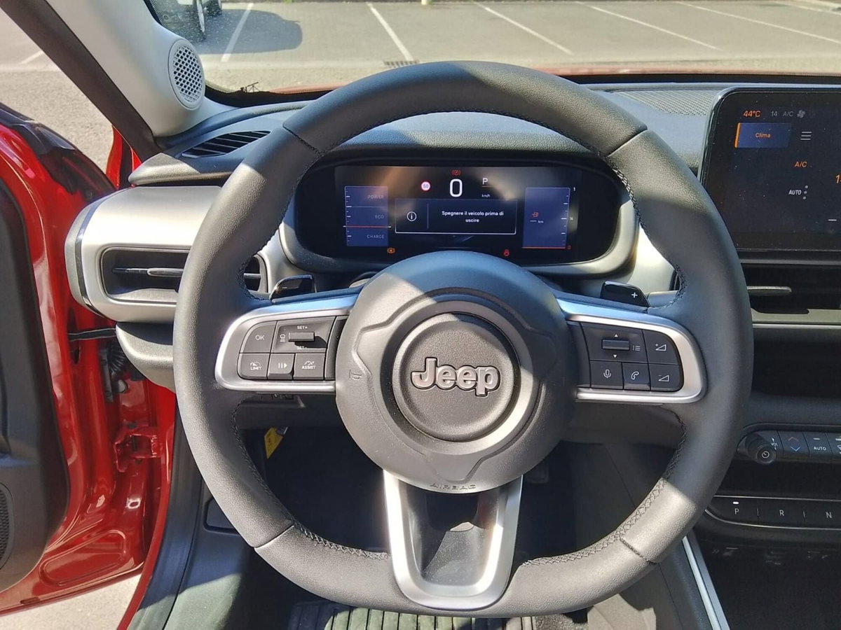 Jeep Avenger 1.2 turbo e-hybrid mhev Altitude fwd 110cv edct6 (10)