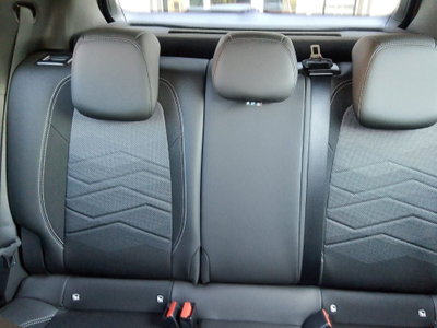 Jeep Avenger 1.2 turbo e-hybrid mhev Altitude fwd 110cv edct6 (15)