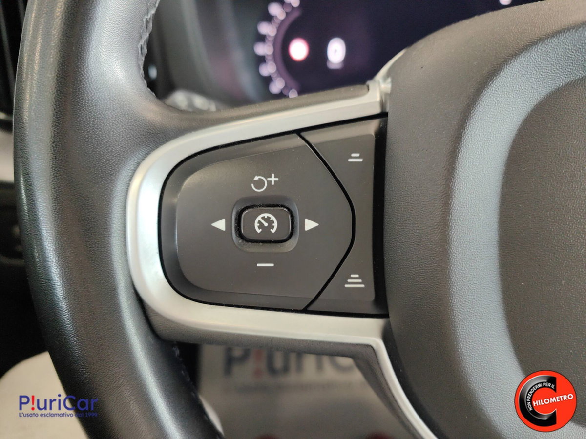Volvo XC60 B4 Geartronic R-design (16)