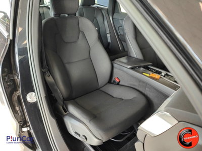 Volvo XC60 B4 Geartronic R-design (5)
