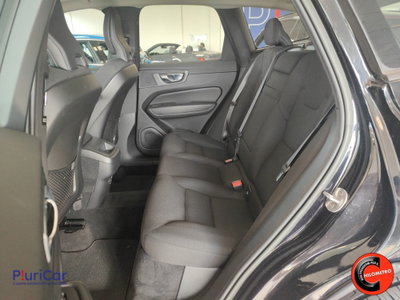 Volvo XC60 B4 Geartronic R-design (7)