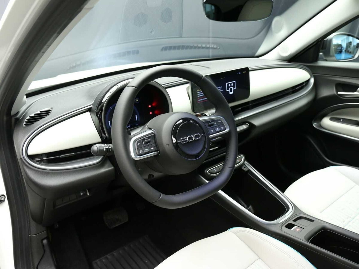 Fiat 600 1.2 hybrid La Prima II 110cv auto (7)