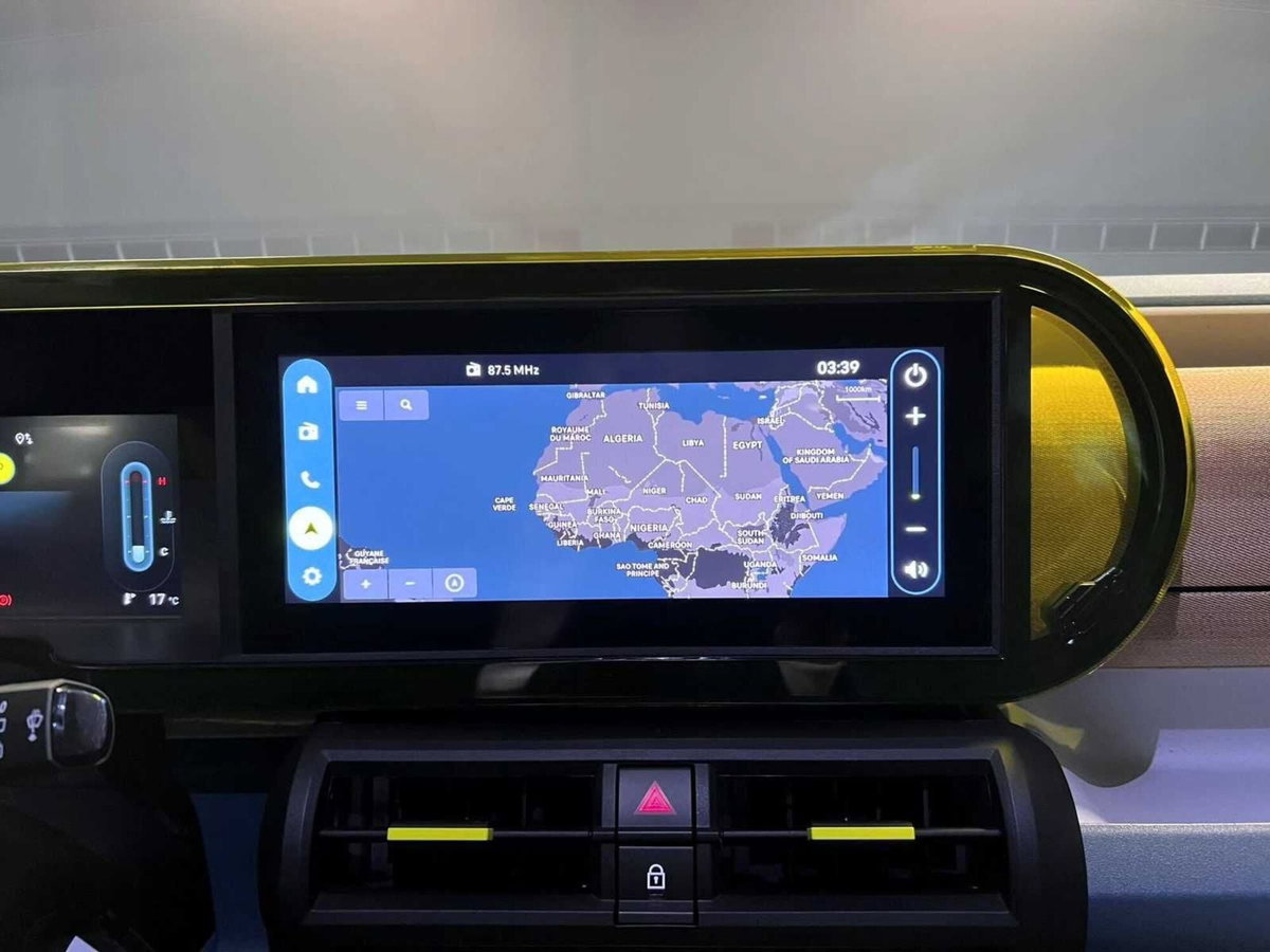Fiat Grande Panda 1.2 hybrid La Prima 110cv edct (16)