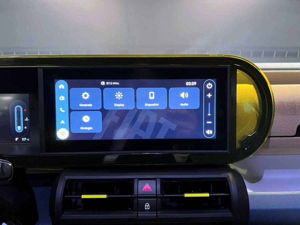 Fiat Grande Panda 1.2 hybrid La Prima 110cv edct (17)