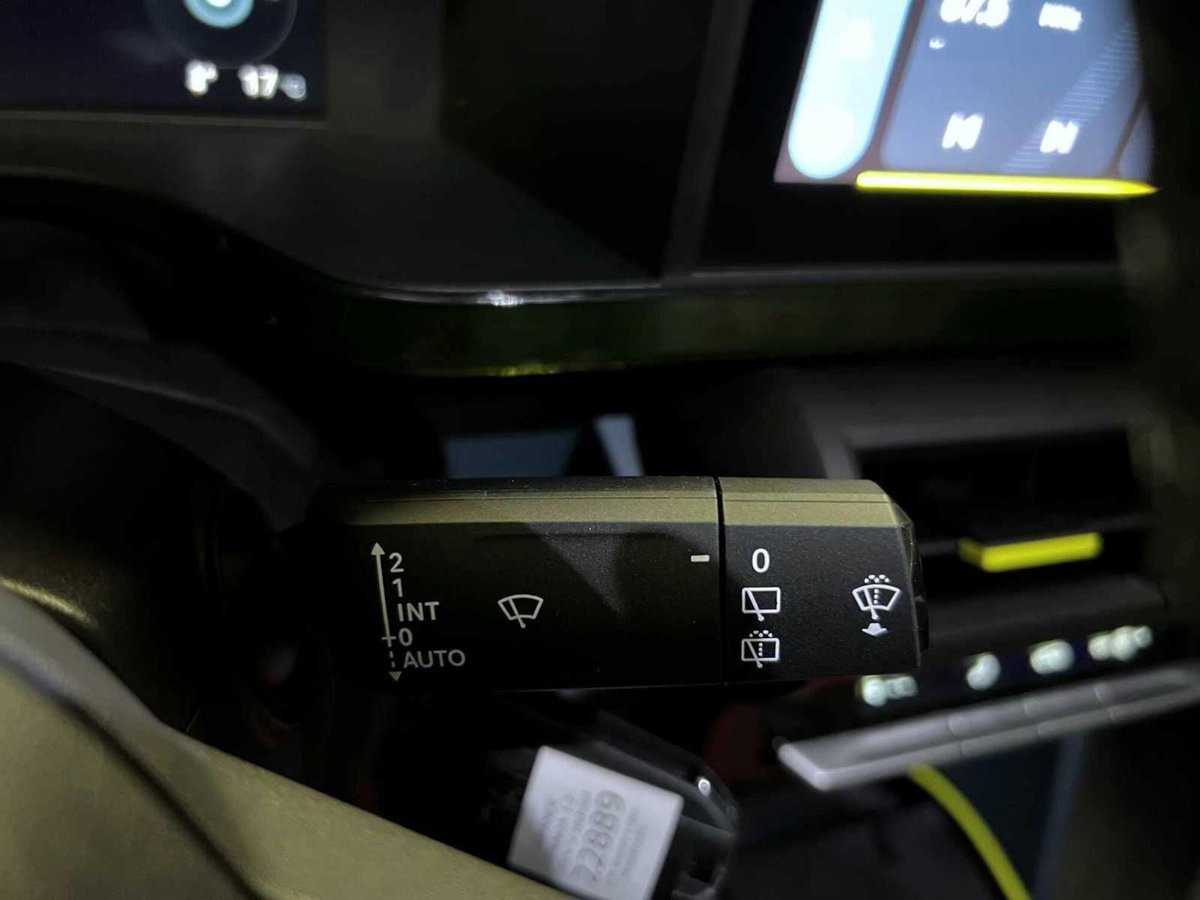Fiat Grande Panda 1.2 hybrid La Prima 110cv edct (9)