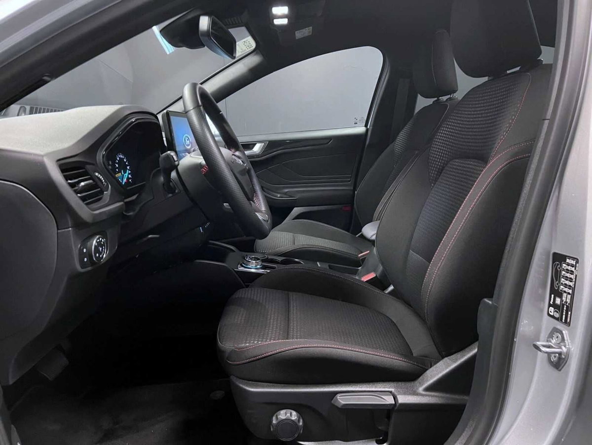 Ford Focus 1.5 EcoBlue 115 CV automatico 5p. ST-Line Style (16)