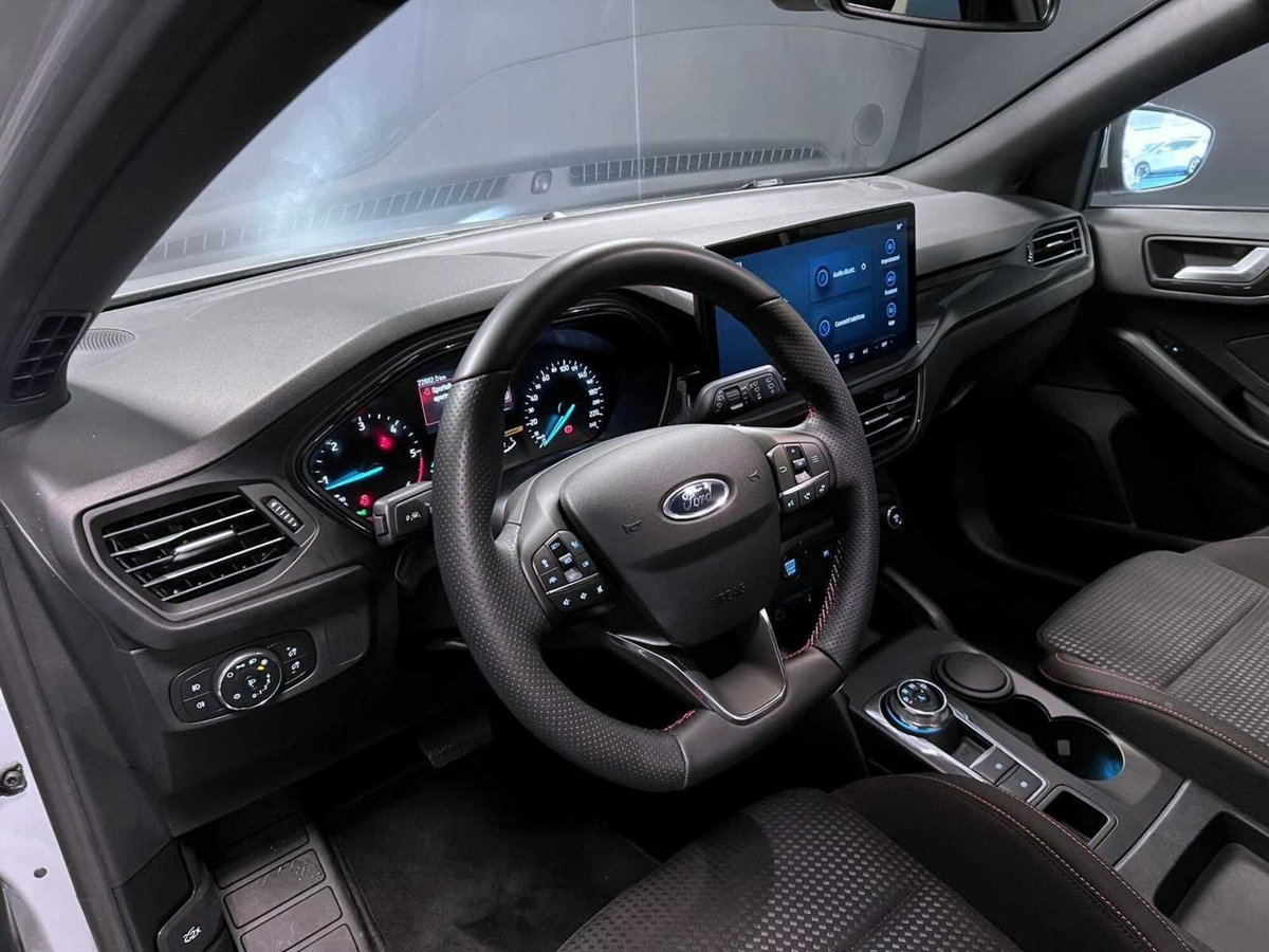 Ford Focus 1.5 EcoBlue 115 CV automatico 5p. ST-Line Style (7)