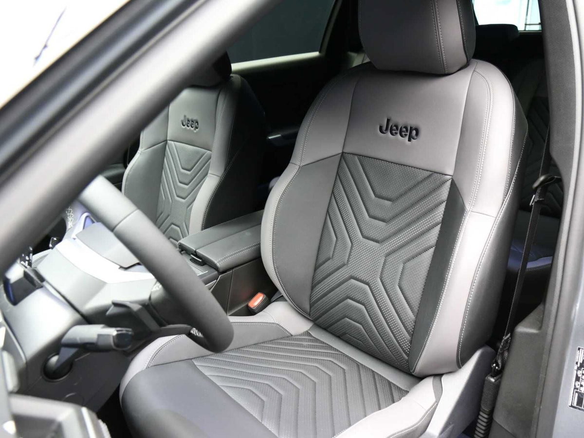 Jeep Compass 1.2 turbo 48V e-hybrid Summit fwd 145cv edct6 (12)
