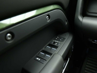Land Rover Defender 110 3.0d i6 mhev X-Dynamic HSE awd 250cv auto (20)