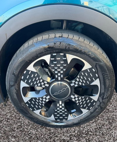 Fiat 600 1.2 hybrid La Prima 110cv auto (6)