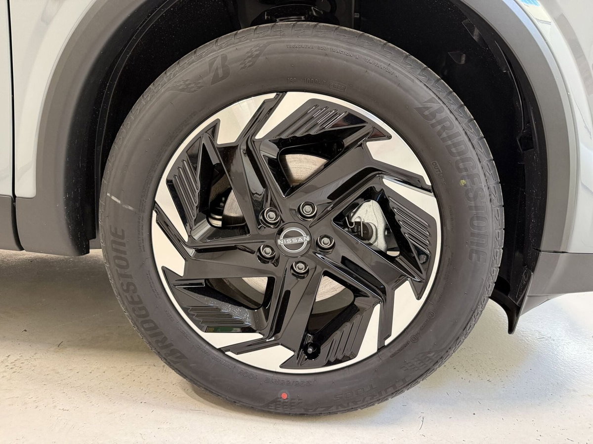 Nissan Qashqai 1.3 mhev N-Connecta 2wd 158cv xtronic (9)