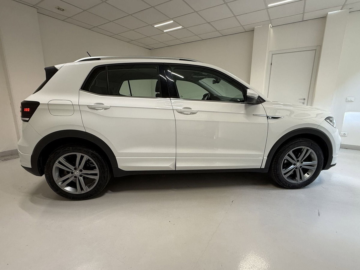 Volkswagen T-Cross 1.0 tsi R-Line 115cv dsg (17)
