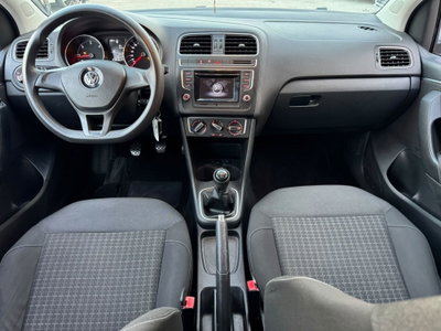 Volkswagen Polo 1.4 TDI 3p. Comfortline BlueMotion Technology (12)