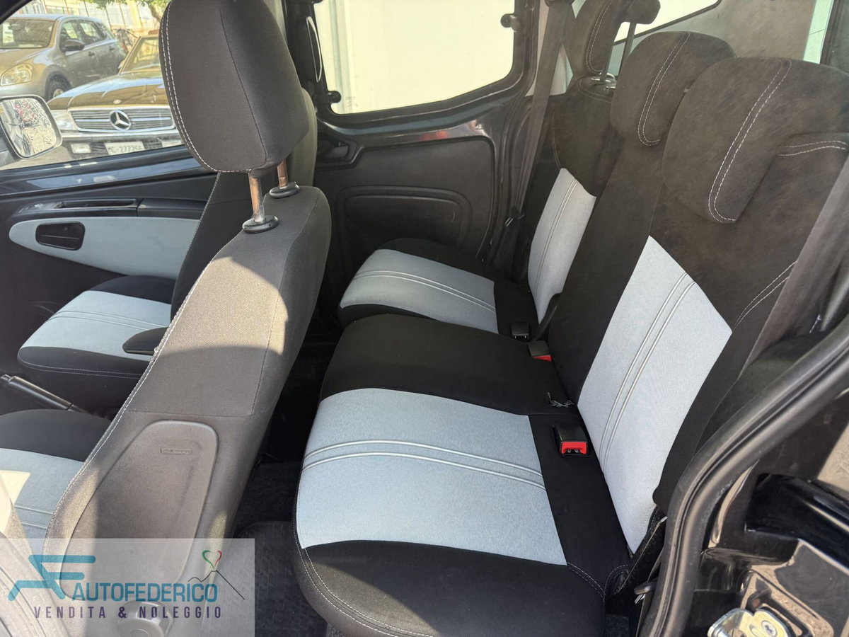 Fiat Qubo 1.3 MJT 75 CV Trekking (9)