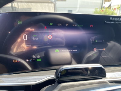 Omoda Omoda 9 SHS-P 1.5 tgdi phev Premium i-awd (12)