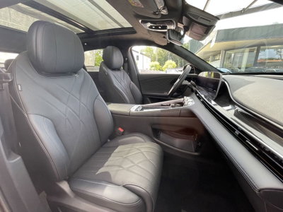 Omoda Omoda 9 SHS-P 1.5 tgdi phev Premium i-awd (17)