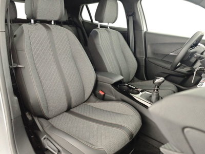 Peugeot 2008 1.2 puretech Allure s&s 100cv (13)