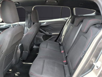 Ford Focus 1.0 EcoBoost Hybrid 125 CV Power. 5p. ST-Line Style (12)