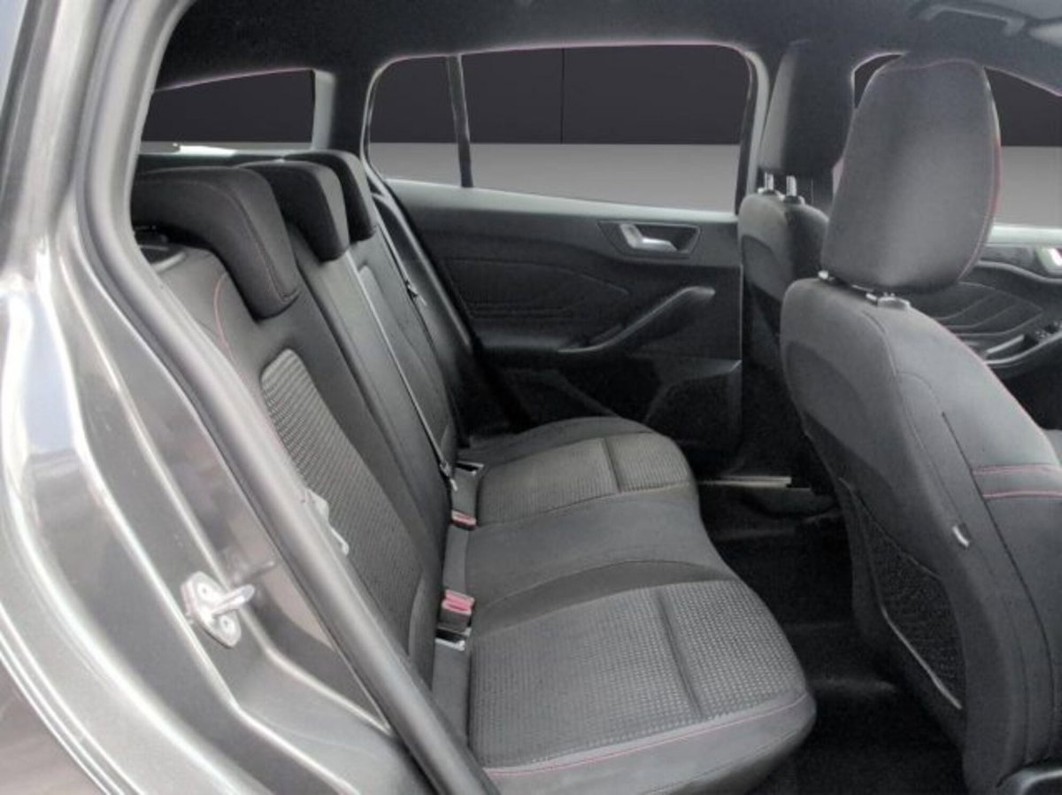 Ford Focus 1.0 EcoBoost Hybrid 125 CV Power. 5p. ST-Line Style (14)